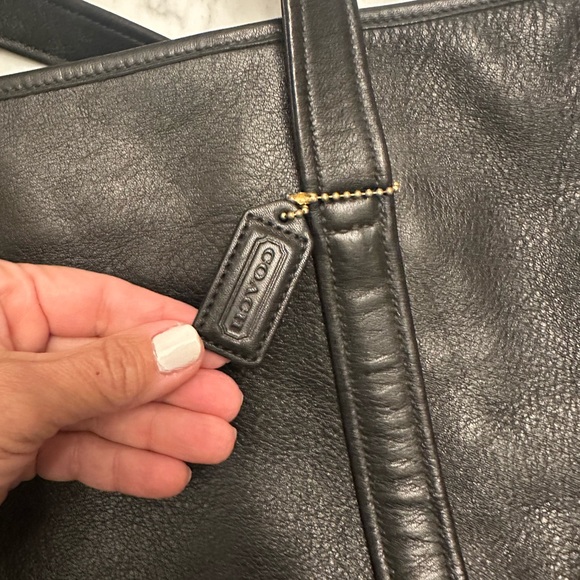 Coach Vintage Black Leather Tote Bag - Picture 5 of 13